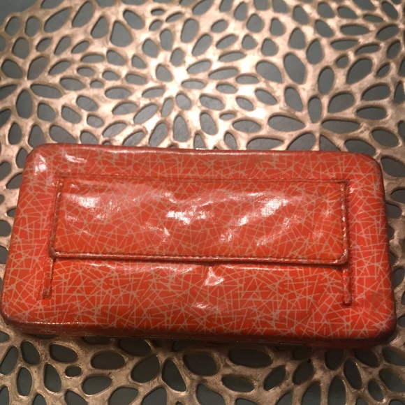 Hato Habi clutch - Picture 1 of 4